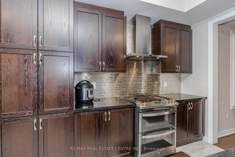 Photo 10 at 1332 Blackmore Street, Alcona, Innisfil