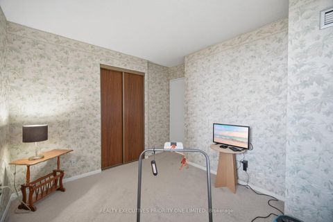 Photo 26 at 1013 - 10 Martha Eaton Way, Amesbury, Toronto