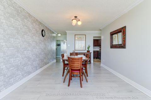 Photo 18 at 909 - 3380 Eglinton Avenue E, Scarborough Village, Toronto