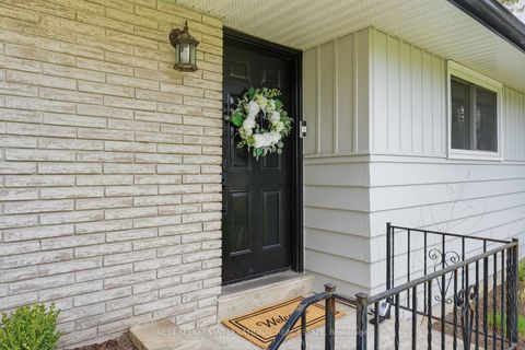 Photo 1 at 2186 Richard Street, Alcona, Innisfil