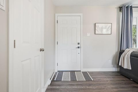 Photo 2 at 2186 Richard Street, Alcona, Innisfil