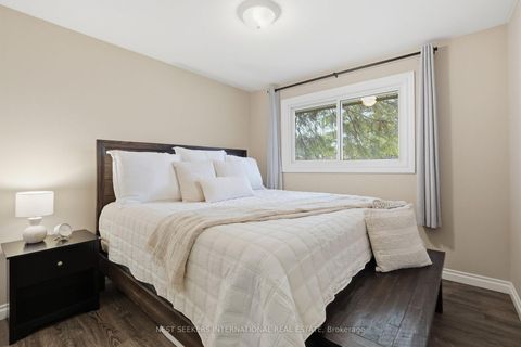 Photo 13 at 2186 Richard Street, Alcona, Innisfil