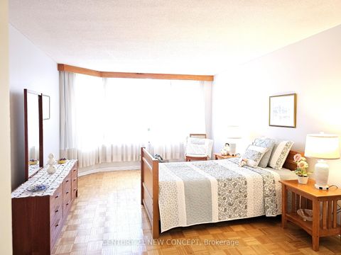 Photo 14 at 123 - 255 The Donway West E, Don Mills, Toronto