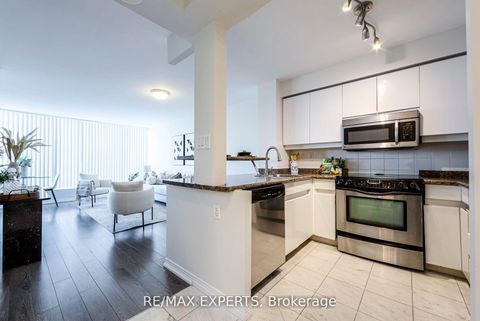 Photo 10 at 1006 - 942 Yonge Street, Annex, Toronto