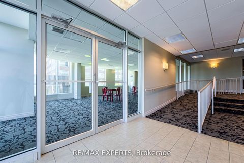 Photo 39 at 1006 - 942 Yonge Street, Annex, Toronto