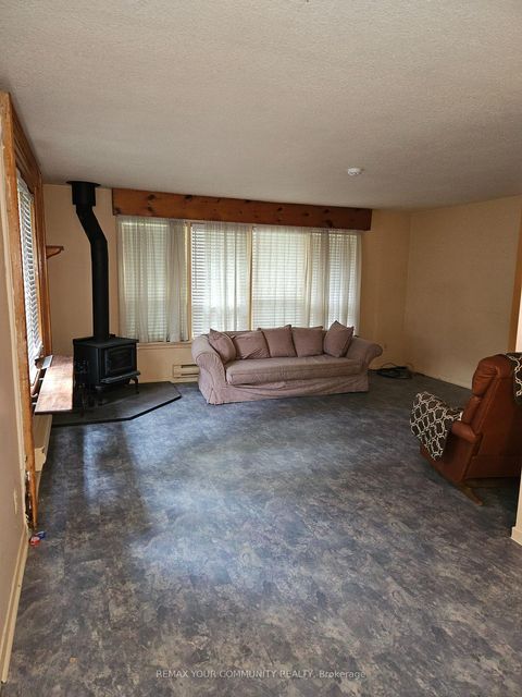 Photo 5 at 11419 Bathurst Street, Westbrook, Richmond Hill