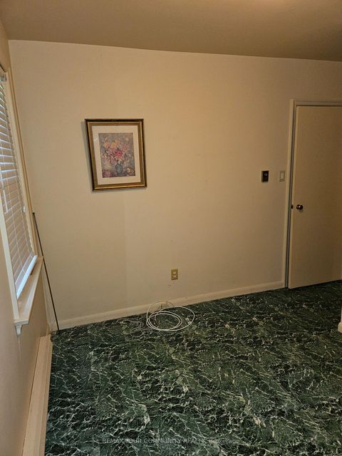 Photo 11 at 11419 Bathurst Street, Westbrook, Richmond Hill