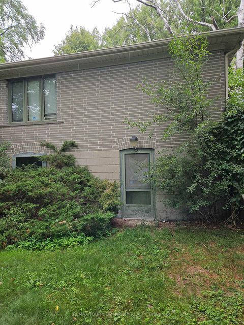 Photo 17 at 11419 Bathurst Street, Westbrook, Richmond Hill