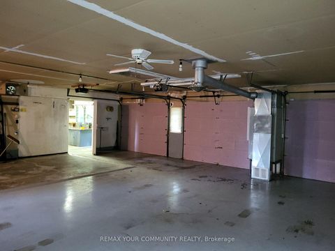 Photo 31 at 11419 Bathurst Street, Westbrook, Richmond Hill
