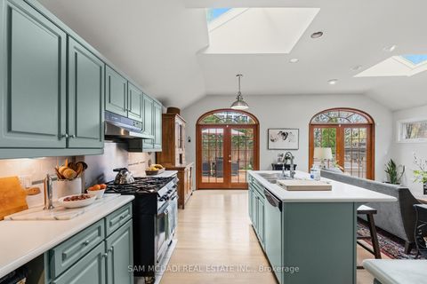Photo 15 at 98 Government Road, Kingsway South, Toronto
