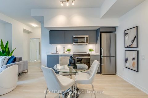 Photo 9 at 533 - 500 Wilson Avenue, Clanton Park, Toronto