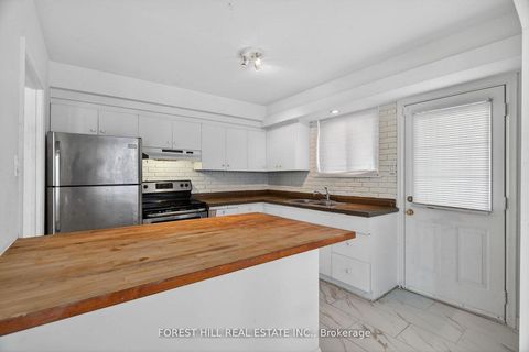 Photo 10 at 21 Caulfield Road, Old Rexdale, Toronto