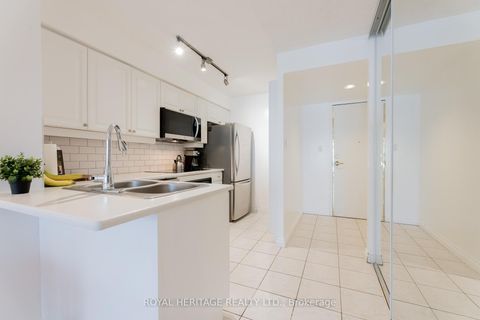 Photo 1 at 211 - 188 Redpath Avenue, Mount Pleasant West, Toronto