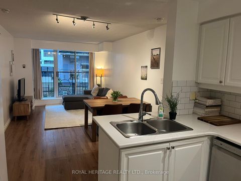 Photo 6 at 211 - 188 Redpath Avenue, Mount Pleasant West, Toronto