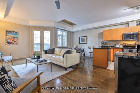 Photo 4 at 315 - 500 Richmond Street W, Waterfront Communities C1, Toronto