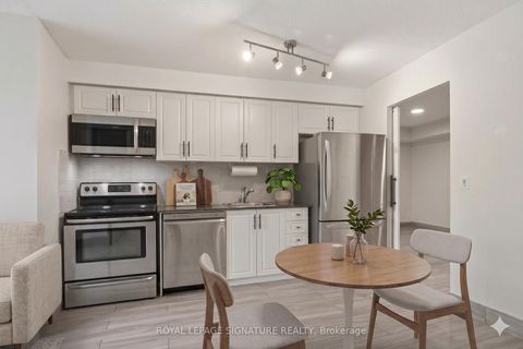 Photo 11 at 1625 - 38 Joe Shuster Way, South Parkdale, Toronto