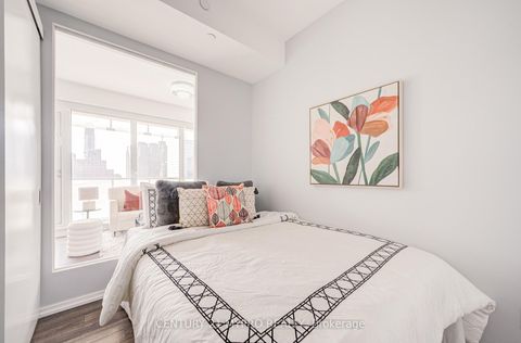 Photo 18 at 3109 - 197 Yonge Street, Yonge Corridor, Toronto