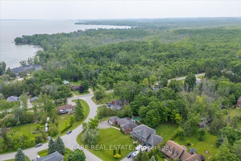 Photo 1 at 3618 Linda Street, Rural Innisfil, Innisfil