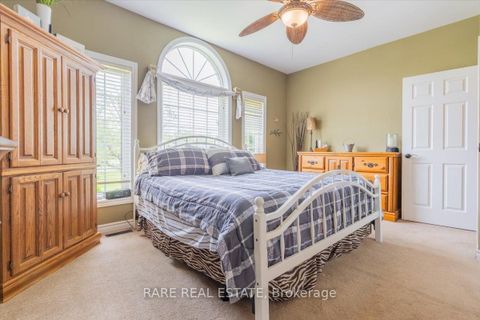 Photo 7 at 3618 Linda Street, Rural Innisfil, Innisfil