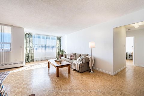 Photo 8 at 1502 - 451 The West Mall Drive, Etobicoke West Mall, Toronto