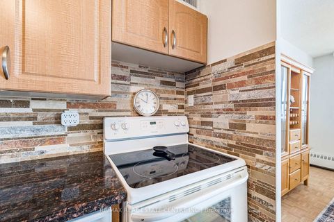 Photo 21 at 1502 - 451 The West Mall Drive, Etobicoke West Mall, Toronto