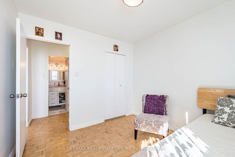 Photo 29 at 1502 - 451 The West Mall Drive, Etobicoke West Mall, Toronto