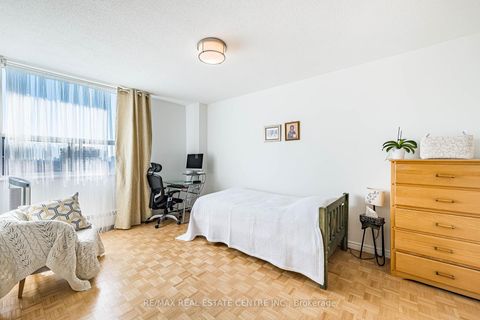 Photo 32 at 1502 - 451 The West Mall Drive, Etobicoke West Mall, Toronto