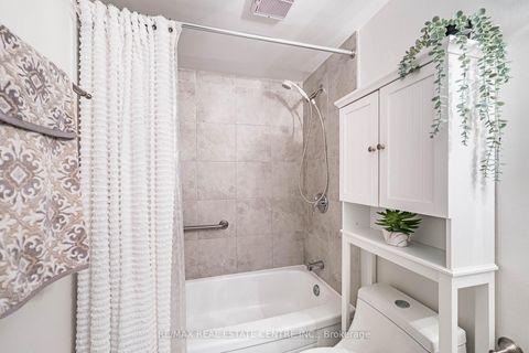 Photo 33 at 1502 - 451 The West Mall Drive, Etobicoke West Mall, Toronto