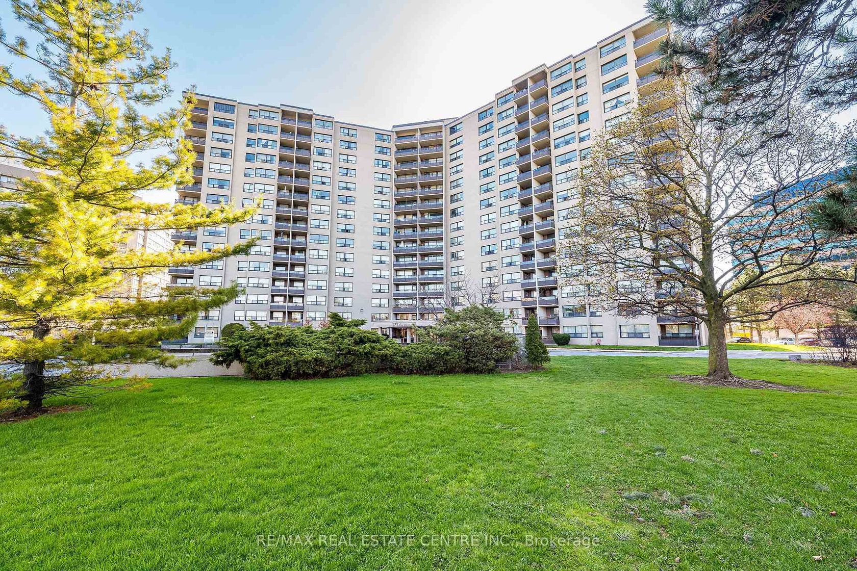 1502 - 451 The West Mall Drive, Etobicoke West Mall, Toronto photo 2