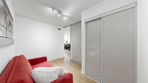 Photo 17 at 308 - 111 Elizabeth Street, Bay Street Corridor, Toronto
