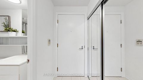 Photo 21 at 308 - 111 Elizabeth Street, Bay Street Corridor, Toronto