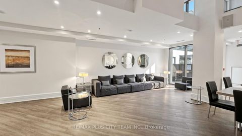 Photo 37 at 308 - 111 Elizabeth Street, Bay Street Corridor, Toronto