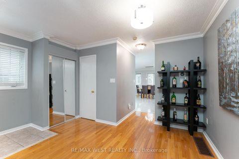 Photo 10 at 28 Shining Star Crescent, Mount Dennis, Toronto