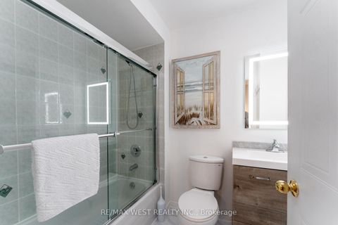 Photo 19 at 28 Shining Star Crescent, Mount Dennis, Toronto
