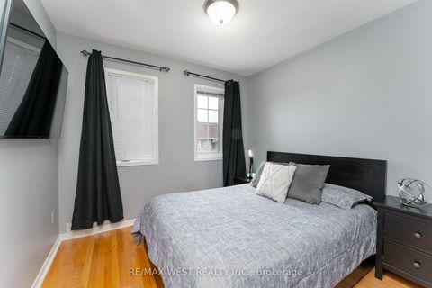Photo 25 at 28 Shining Star Crescent, Mount Dennis, Toronto