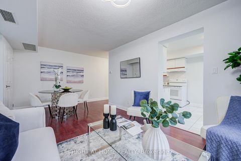 Photo 12 at 207 - 35 Empress Avenue, Willowdale East, Toronto