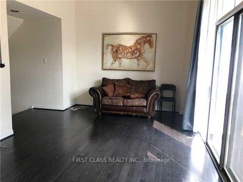 Photo 1 at 17 Harnworth Drive, Hillcrest Village, Toronto