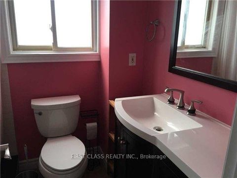 Photo 7 at 17 Harnworth Drive, Hillcrest Village, Toronto