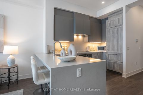 Photo 14 at 109 - 2908 Highway 7 Road, Concord, Vaughan