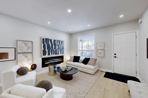 Photo 4 at 101 Marchmount Road, Wychwood, Toronto