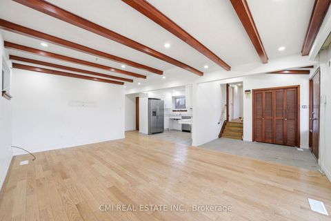 Photo 6 at 39 Earlton Road, Sullivan, Toronto
