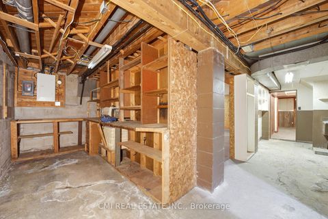 Photo 34 at 39 Earlton Road, Sullivan, Toronto