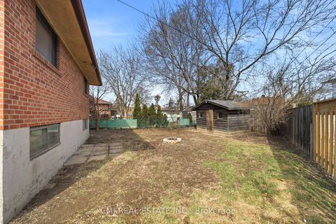 Photo 38 at 39 Earlton Road, Sullivan, Toronto