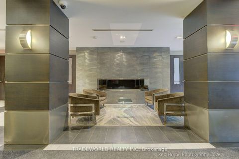 Photo 2 at 603 - 399 Adelaide Street W, Waterfront Communities C1, Toronto