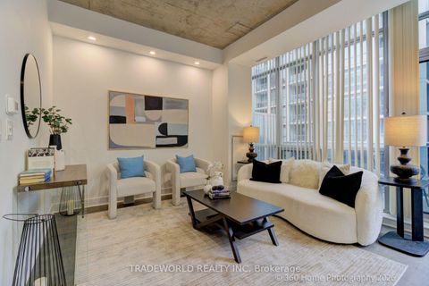 Photo 6 at 603 - 399 Adelaide Street W, Waterfront Communities C1, Toronto