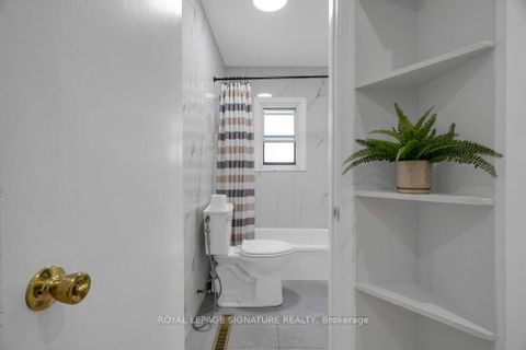 Photo 22 at 184 Hendon Avenue, Newtonbrook West, Toronto