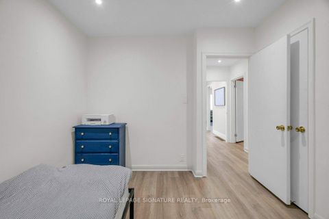 Photo 31 at 184 Hendon Avenue, Newtonbrook West, Toronto