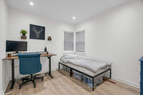 Photo 32 at 184 Hendon Avenue, Newtonbrook West, Toronto