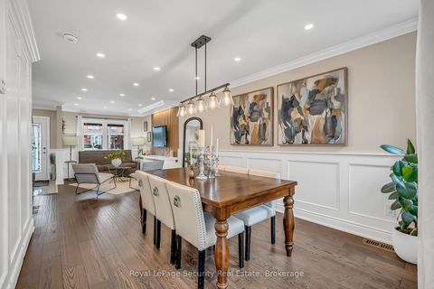Photo 12 at 67 Northland Avenue, Smythe, Toronto