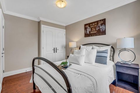 Photo 31 at 67 Northland Avenue, Smythe, Toronto